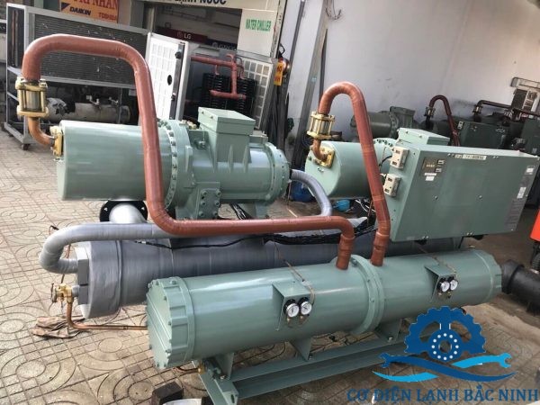 MÁY LÀM LẠNH NƯỚC HITACHI TRỤC VÍT 100HP