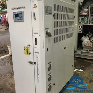 MÁY LÀM LẠNH NƯỚC HỒ CÁ ÉP NHỰA