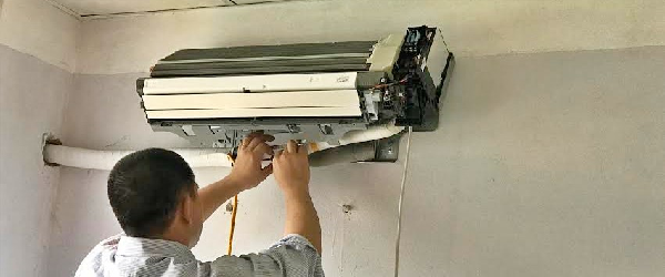 Có nên tự sửa điều hòa tại nhà hay không và những điều cần biết Có nên tự sửa điều hòa tại nhà hay không và những điều cần biết