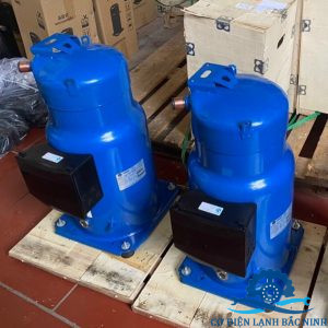 máy nén trane csha150k