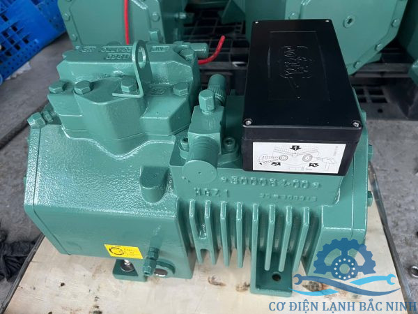 Máy nén bitzer 2DES-3Y-40S